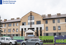 Lazdijų sporto centre sparčiai vyksta remonto darbai